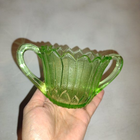 Source Unknown Dining Pretty Reproduction Depression Glass Sugar
